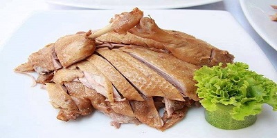Name: Puttharaksa,
                                    <br>Type:              Thai food
                                    <br>  Menu:             
                                    <br>					-roast duck with rice		= 89 bath
                					<br>					-pad thai					= 79 bath
                                    <br>Slogan:             Various of food that you can choose by yorself
                                    <br>Address:            Phutthamonthon sai 4 in front of Mahidol University